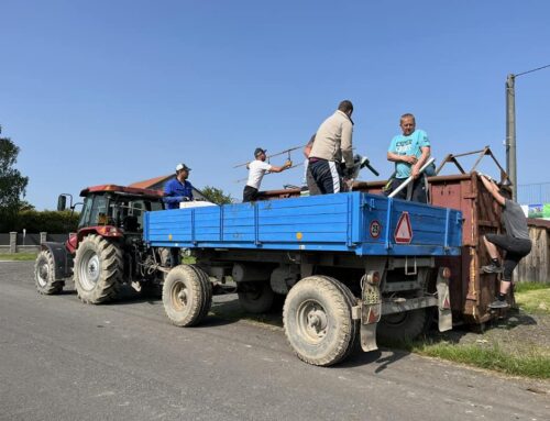 TJ NIVA Hladké Životice děkujeme všem, kteří nám dnes darovali železný šrot!